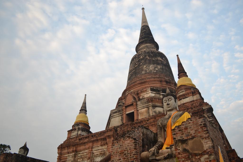 Brickhouse Ayutthaya Guesthouse Est 1986 Buitenkant foto
