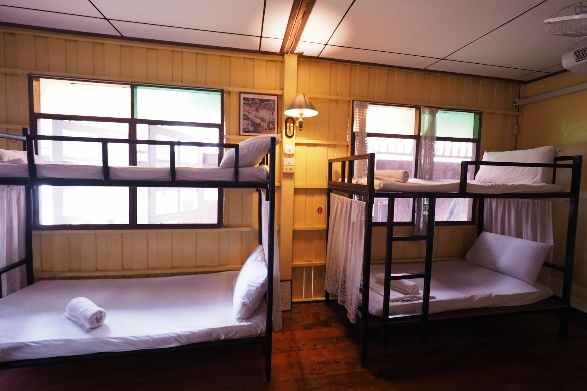 Brickhouse Ayutthaya Guesthouse Est 1986 Buitenkant foto