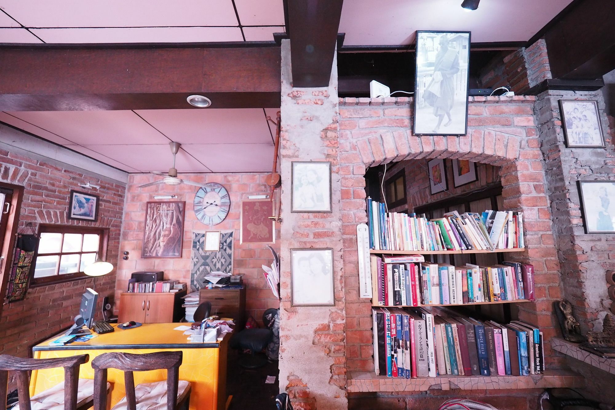 Brickhouse Ayutthaya Guesthouse Est 1986 Buitenkant foto